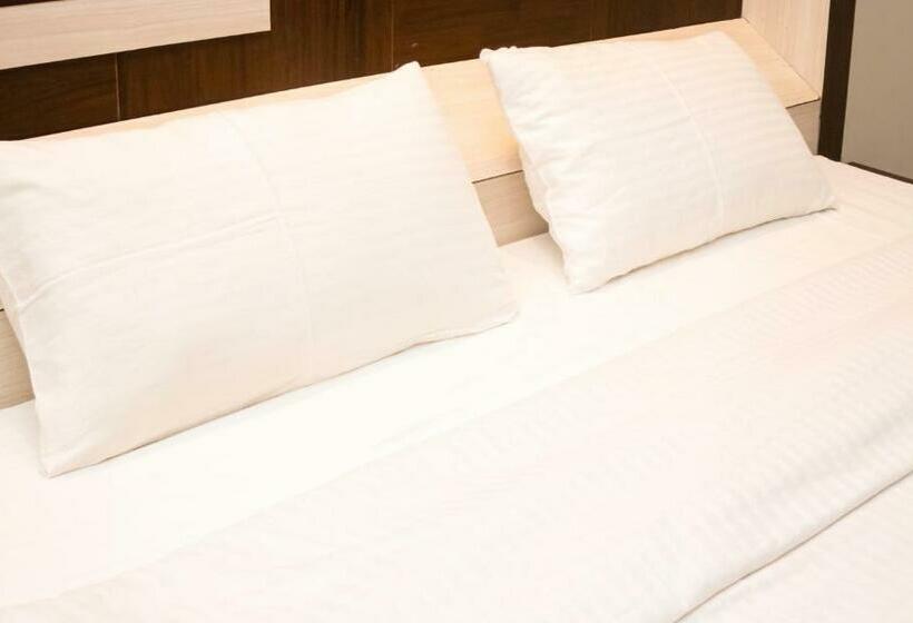 غرفة قياسية مزوَّدة بشُرفة, Ritumbraha Hotel & Resort