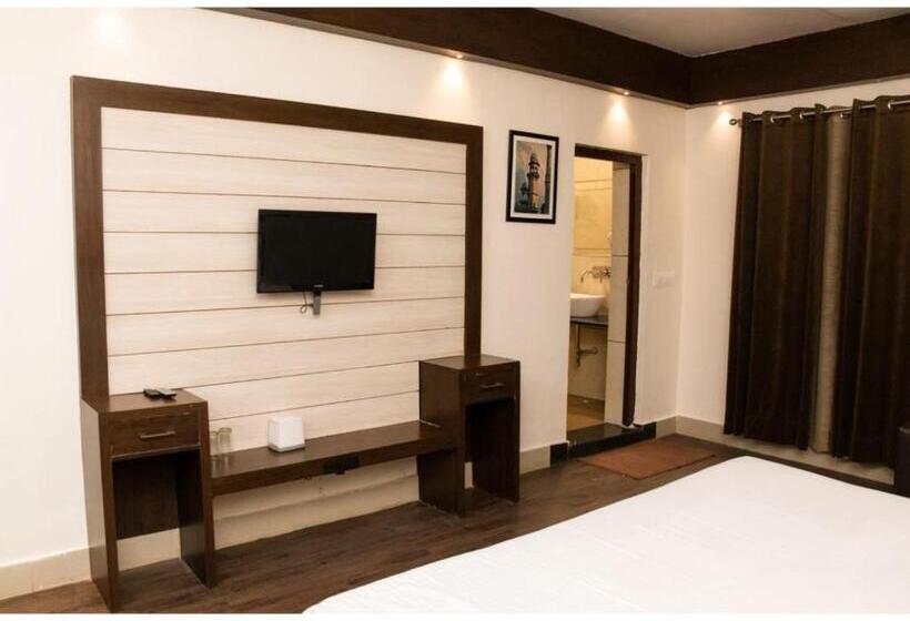 اتاق استاندارد با تخت بزرگ, Ritumbraha Hotel & Resort