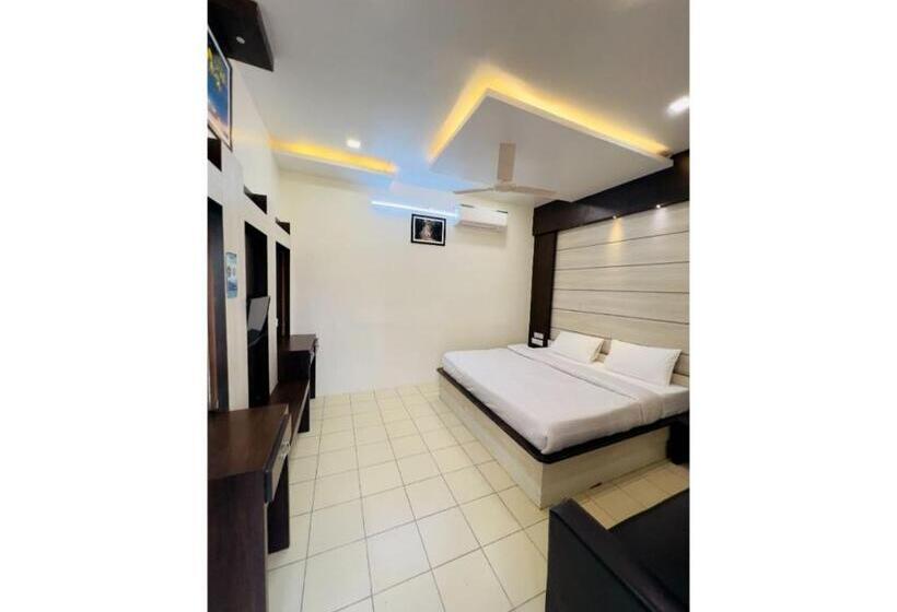 غرفة قياسية سرير كينج, Ritumbraha Hotel & Resort