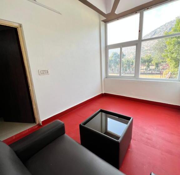 غرفة قياسية سرير كينج, Ritumbraha Hotel & Resort