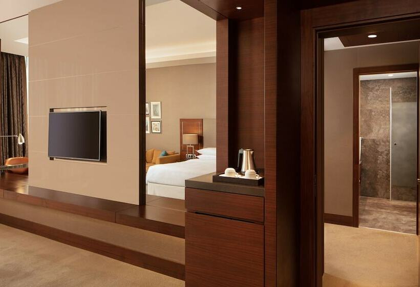 Номер Deluxe, Sheraton Grand Istanbul Atasehir
