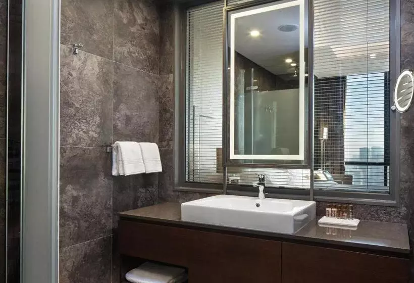 キングサイズベッドのデラックスルーム, Sheraton Grand Istanbul Atasehir