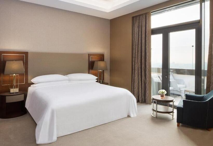 Люкс с Террасой, Sheraton Grand Istanbul Atasehir