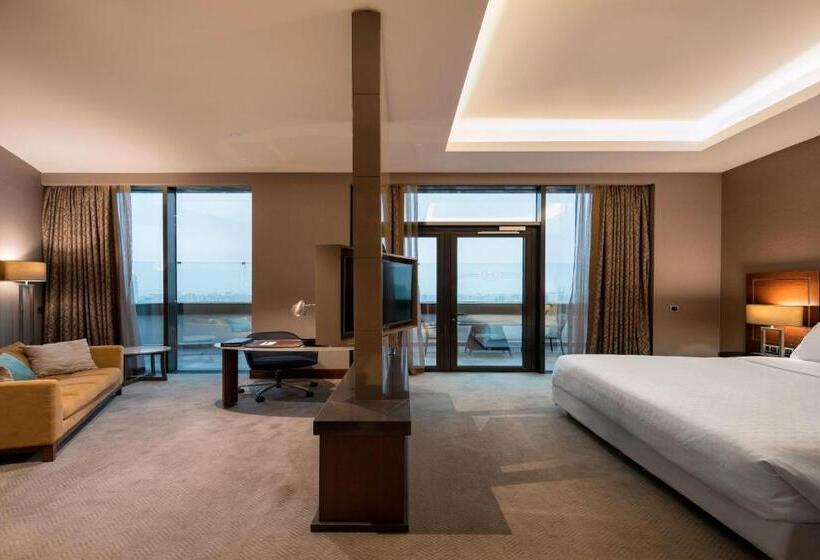 Люкс с Террасой, Sheraton Grand Istanbul Atasehir