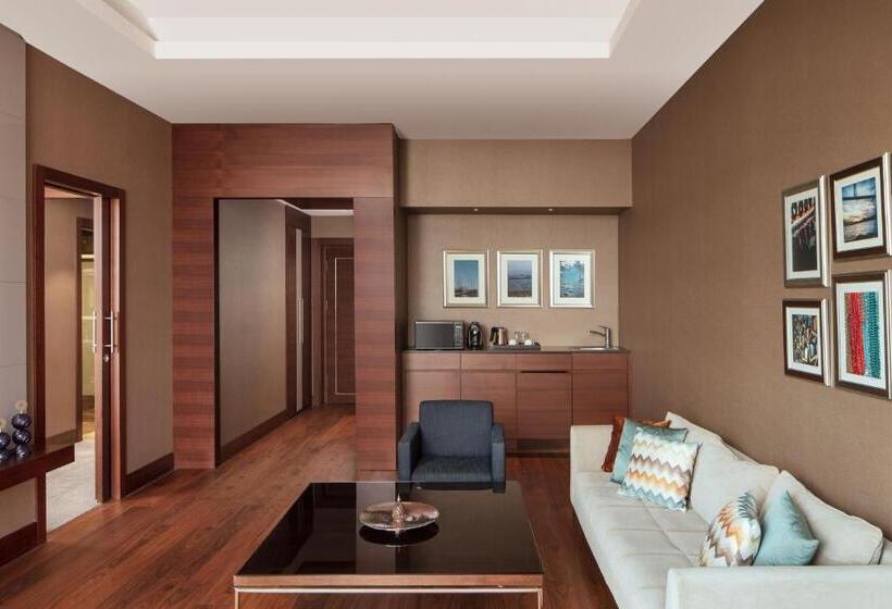 Люкс Кровать Кинг, Sheraton Grand Istanbul Atasehir