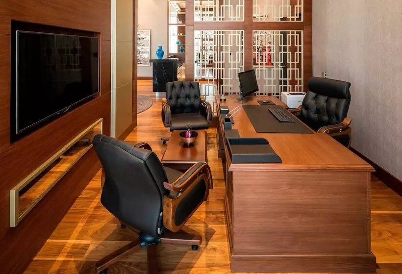 プレジデントスイートルーム, Sheraton Grand Istanbul Atasehir