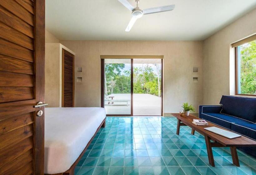 سوئیت رویال, Tiki Tiki Tulum