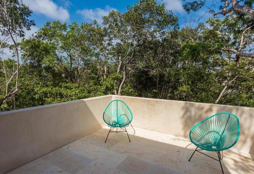 سوئیت با تخت بزرگ, Tiki Tiki Tulum