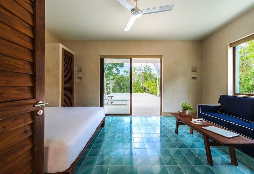 سوئیت رویال, Tiki Tiki Tulum