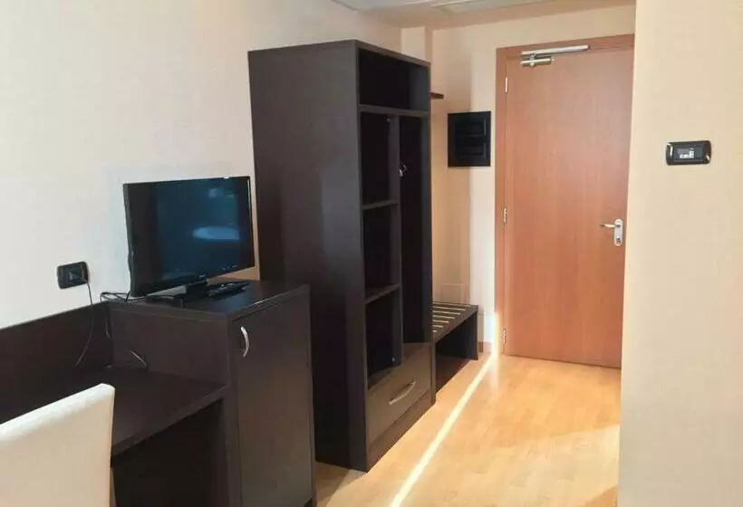 اتاق اکونومی یک تخته, Motel Galaxy Reggio Emilia