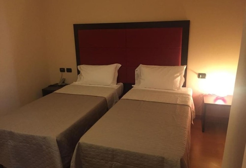 اتاق استاندارد سه نفره, Motel Galaxy Reggio Emilia