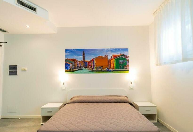 Studio Standard, Residence Burano