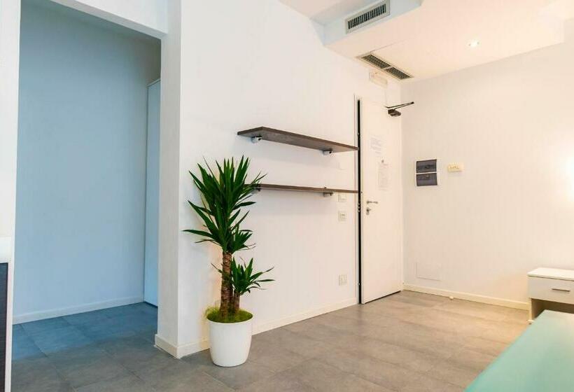 Studio Standard, Residence Burano