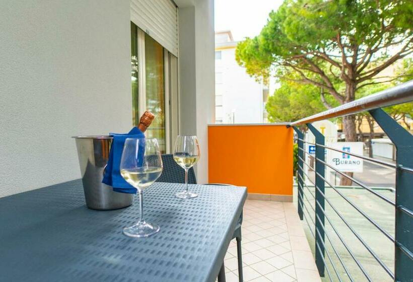 Studio Standard, Residence Burano