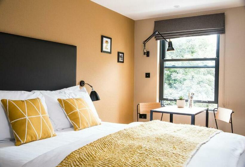 إستوديو قياسى, Room2 Hammersmith Townhouse