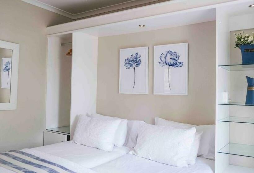 اتاق استاندارد با تخت بزرگ, Conifer Beach House