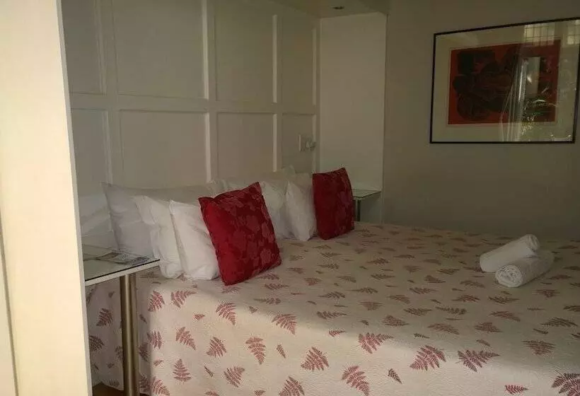 キングサイズベッドのデラックスルーム, Conifer Beach House