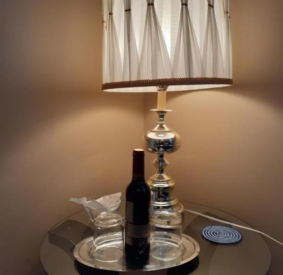 اتاق استاندارد با تخت بزرگ, Rae Leigh Heights Bnb