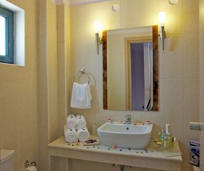 Villa 2 Camere da Letto Vista Mare, Carme Villas