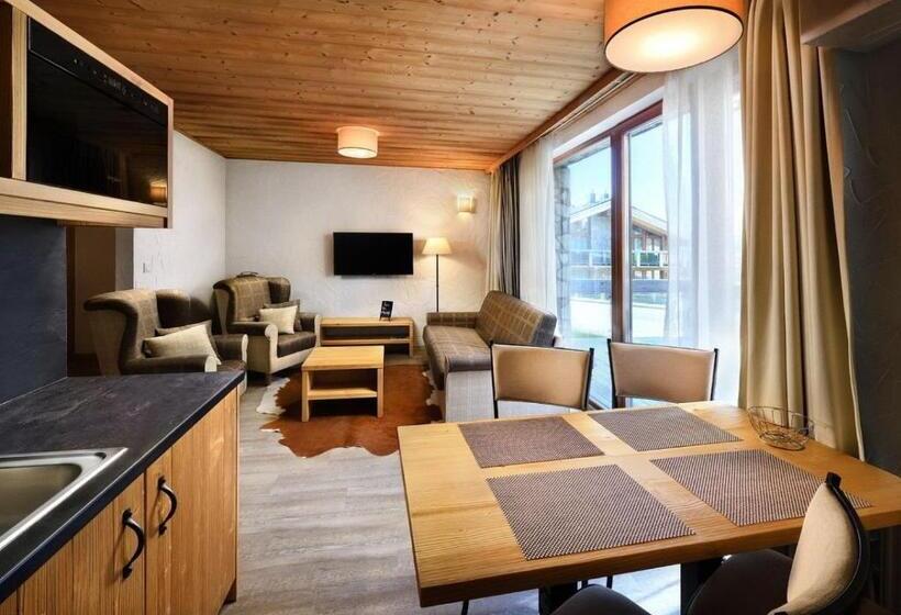 Апартаменты 1 Спальня с Видом, Chalets Jasná Collection Apartments