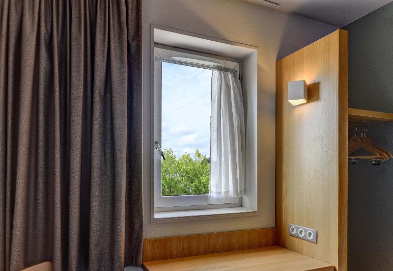 Номер Стандарт, B&b Hotel Dijon Les Portes Du Sud