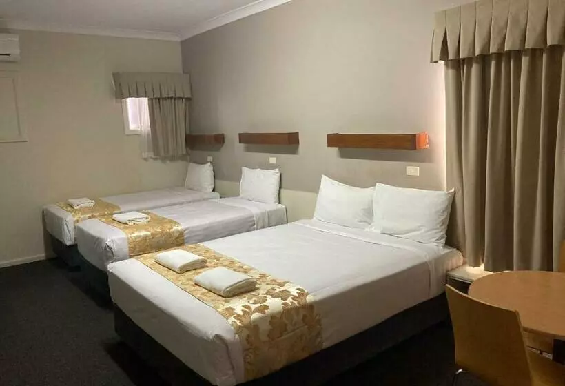 ファミリールーム, Country Lodge Motor Inn