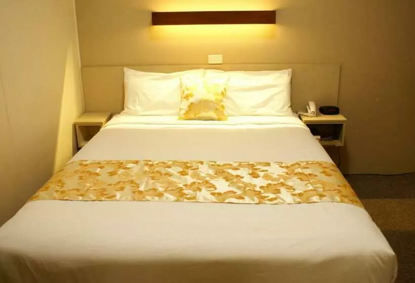 コンフォートルーム, Country Lodge Motor Inn