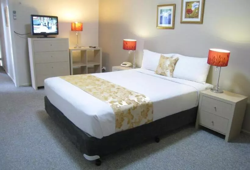 キングサイズベッドのデラックスルーム, Country Lodge Motor Inn