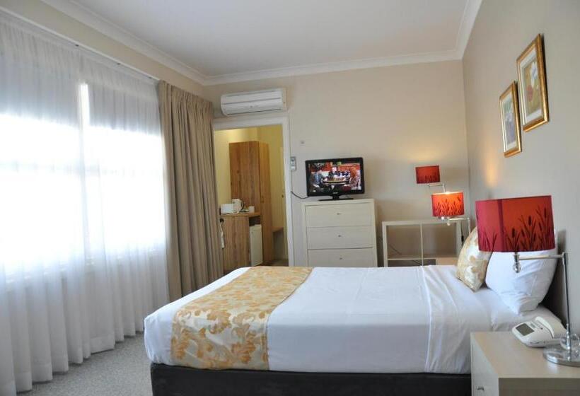 اتاق لوکس با تخت بزرگ, Country Lodge Motor Inn