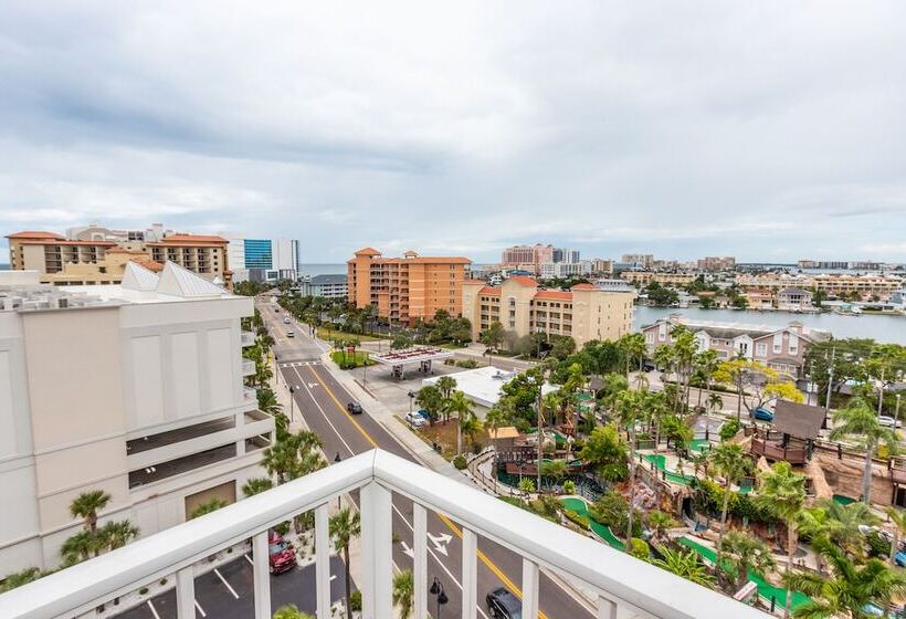 Номер Стандарт Двуспальная Кровать Вид на Город, Hampton Inn & Suites Clearwater Beach