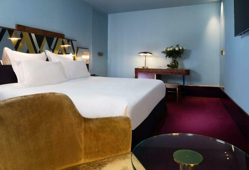 Chambre Executive, Saintmarc