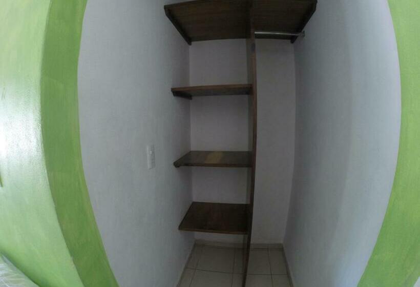 اتاق استاندارد چهار تخته, Kiramar Los Peyotes