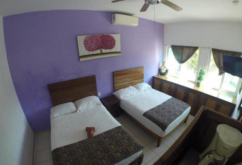 Chambre Quadruple Deluxe, Kiramar Los Peyotes