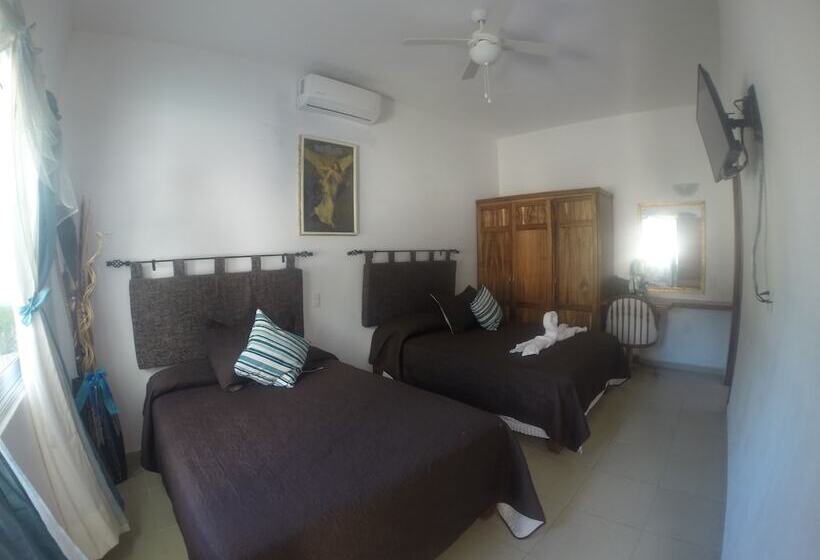 اتاق استاندارد چهار تخته, Kiramar Los Peyotes