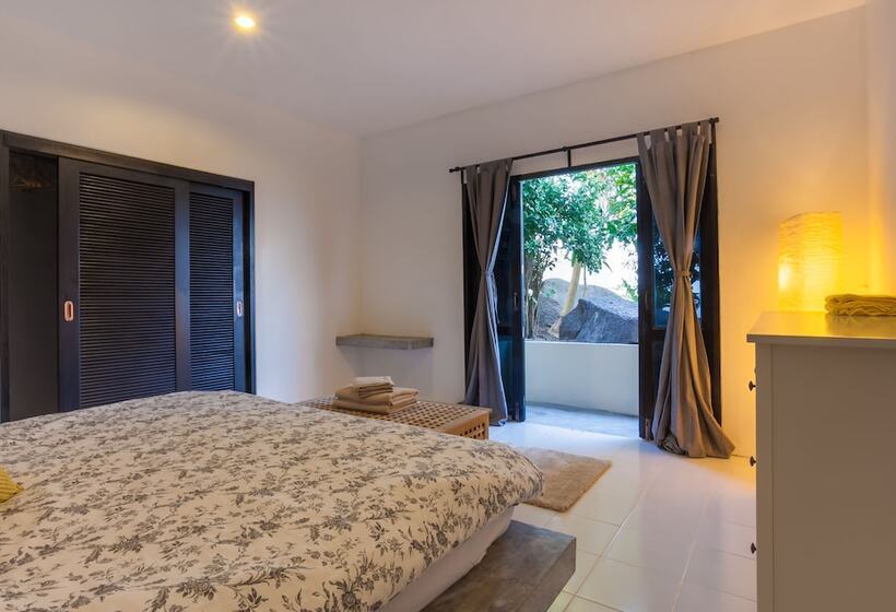 Вилла Deluxe 3 Спальни, New Pop Villas, Koh Tao
