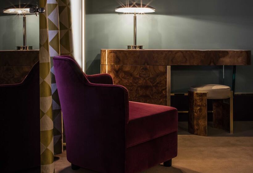 Chambre Supérieure, Saintmarc
