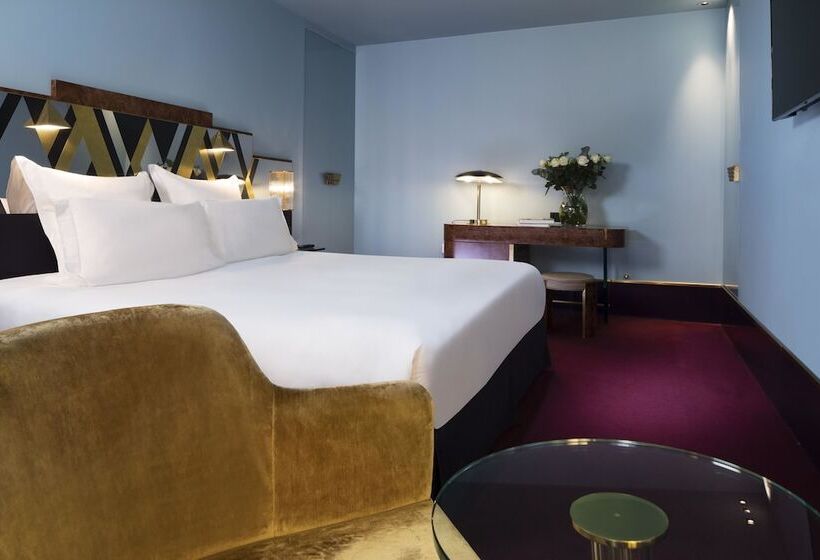 Chambre Executive, Saintmarc