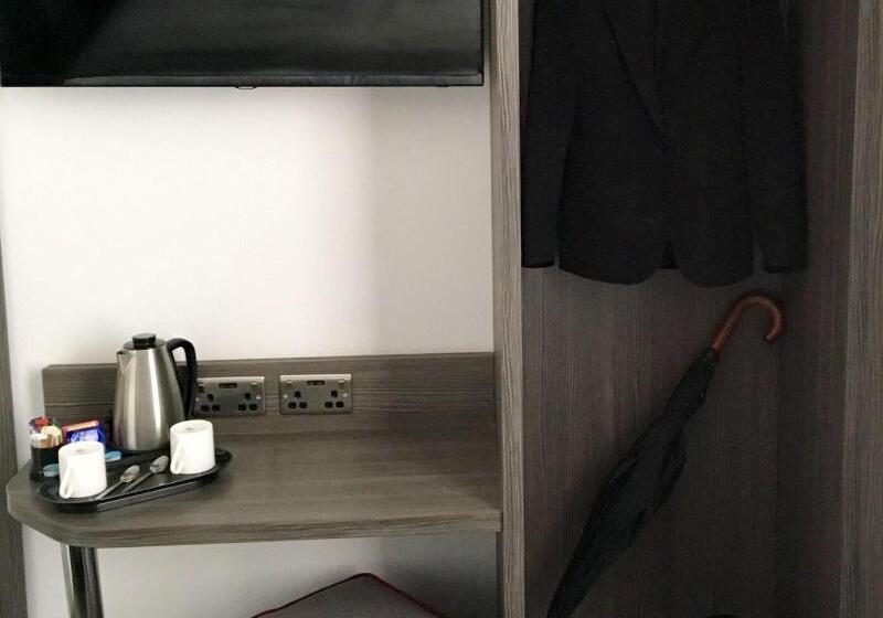 غرفة قياسية, The Beverley Hotel London   Victoria