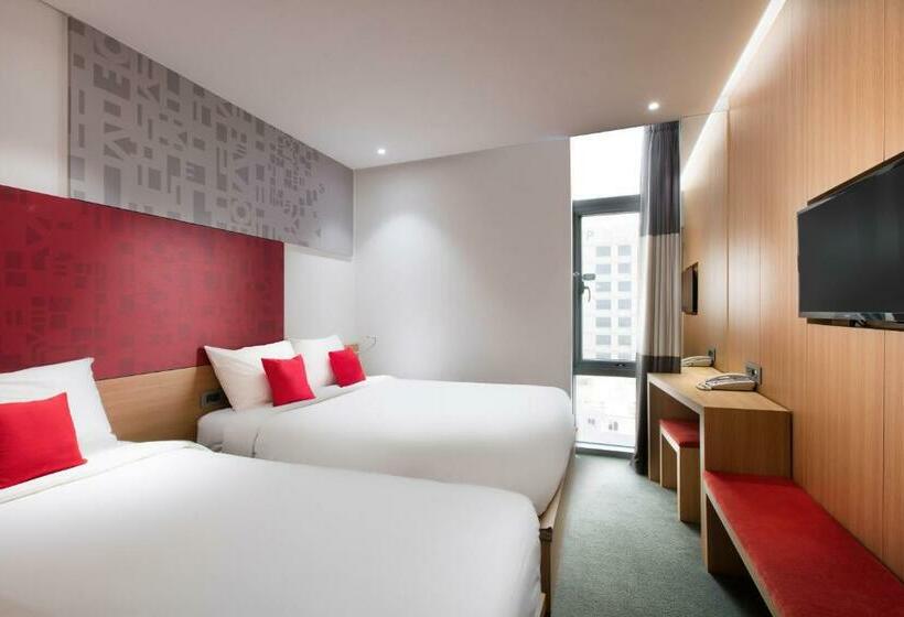 Номер Стандарт Трехместный, Travelodge Dongdaemun Seoul