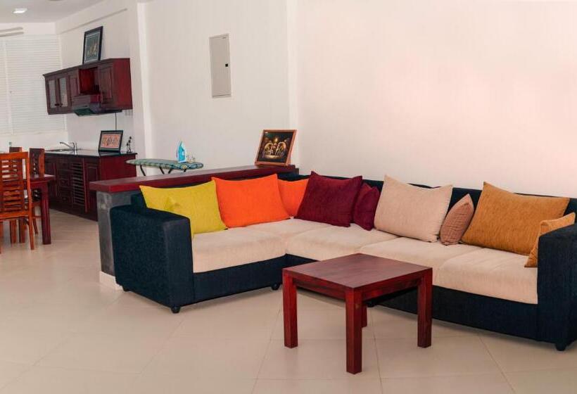 غرفة ديلوكس مطلّة علي البحر مزوَّدة بشُرفة, Villa Ocean Dew