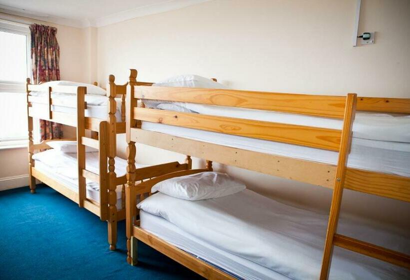 غرفة قياسية رباعية, Berties Lodge