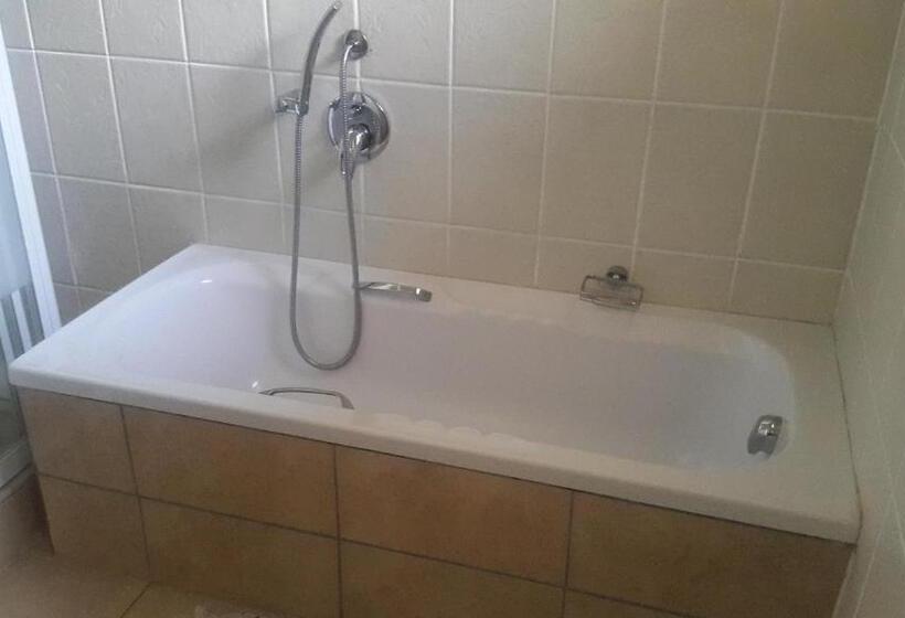 Номер Economy, Ikaze Guest House