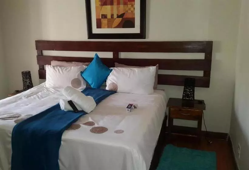 キングサイズベッドのスタンダードルーム, Ikaze Guest House