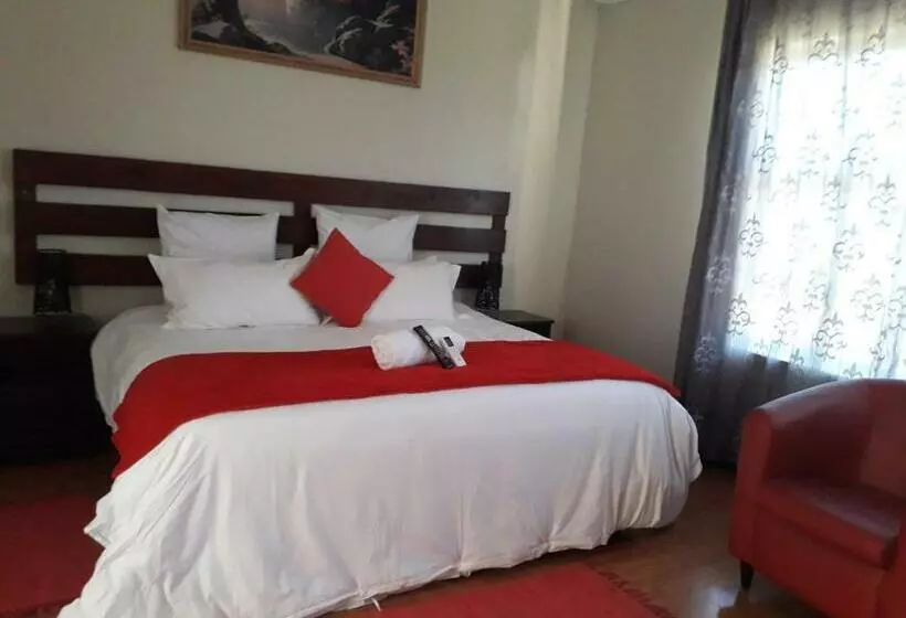 エクゼクティブルーム, Ikaze Guest House