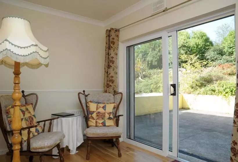 Standard Kolmen Hengen Huone, Milltown House Dingle