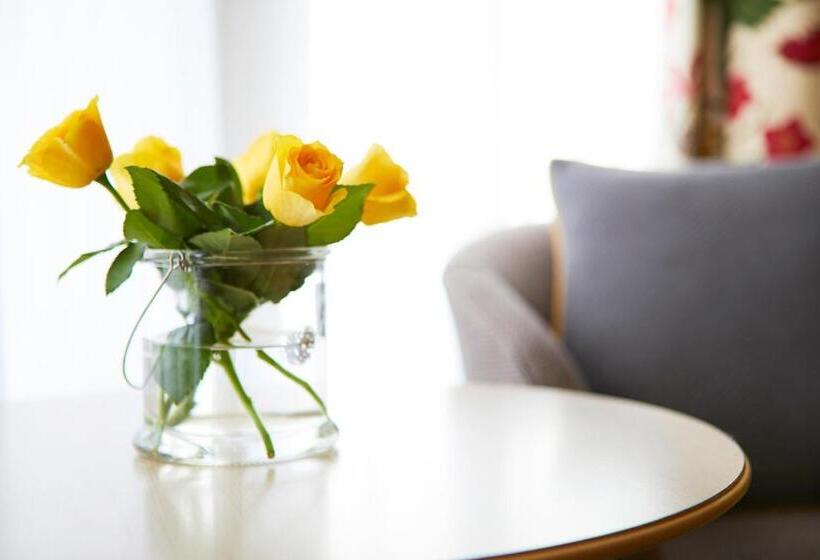 Семейный Номер Классика, Riviera Town House