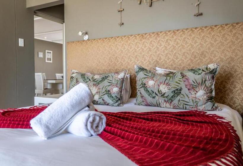 침실 3개 아파트, Point Village Hotel And Self Catering