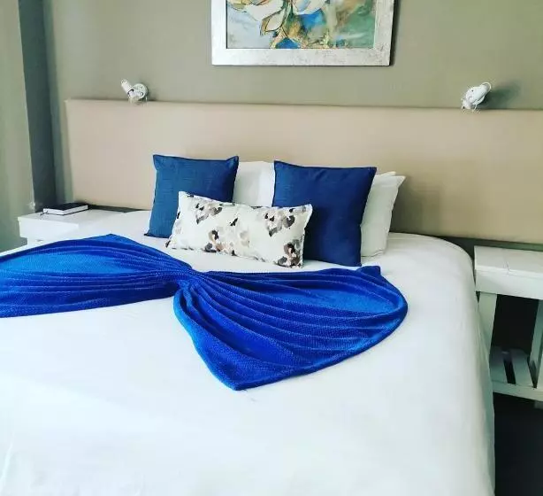 Standard-huone Sisäpuolella, Point Village Hotel And Self Catering