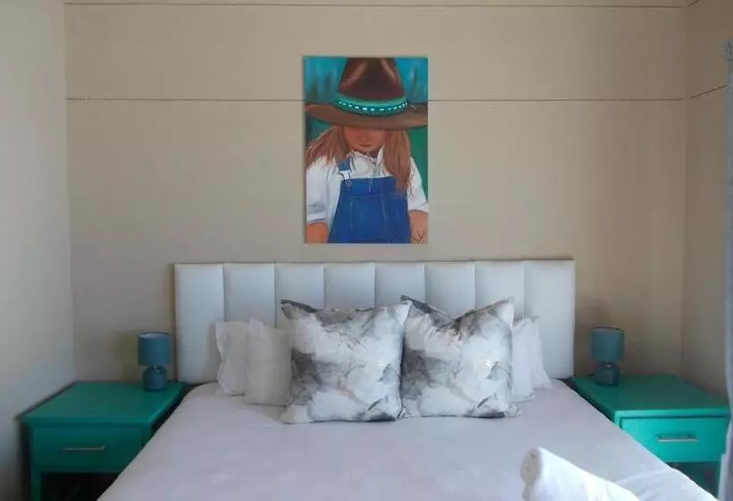 Perhesviitti, Point Village Hotel And Self Catering