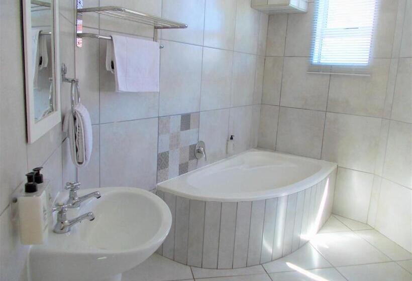 סוויטה נוף לגינה, Point Village Hotel And Self Catering